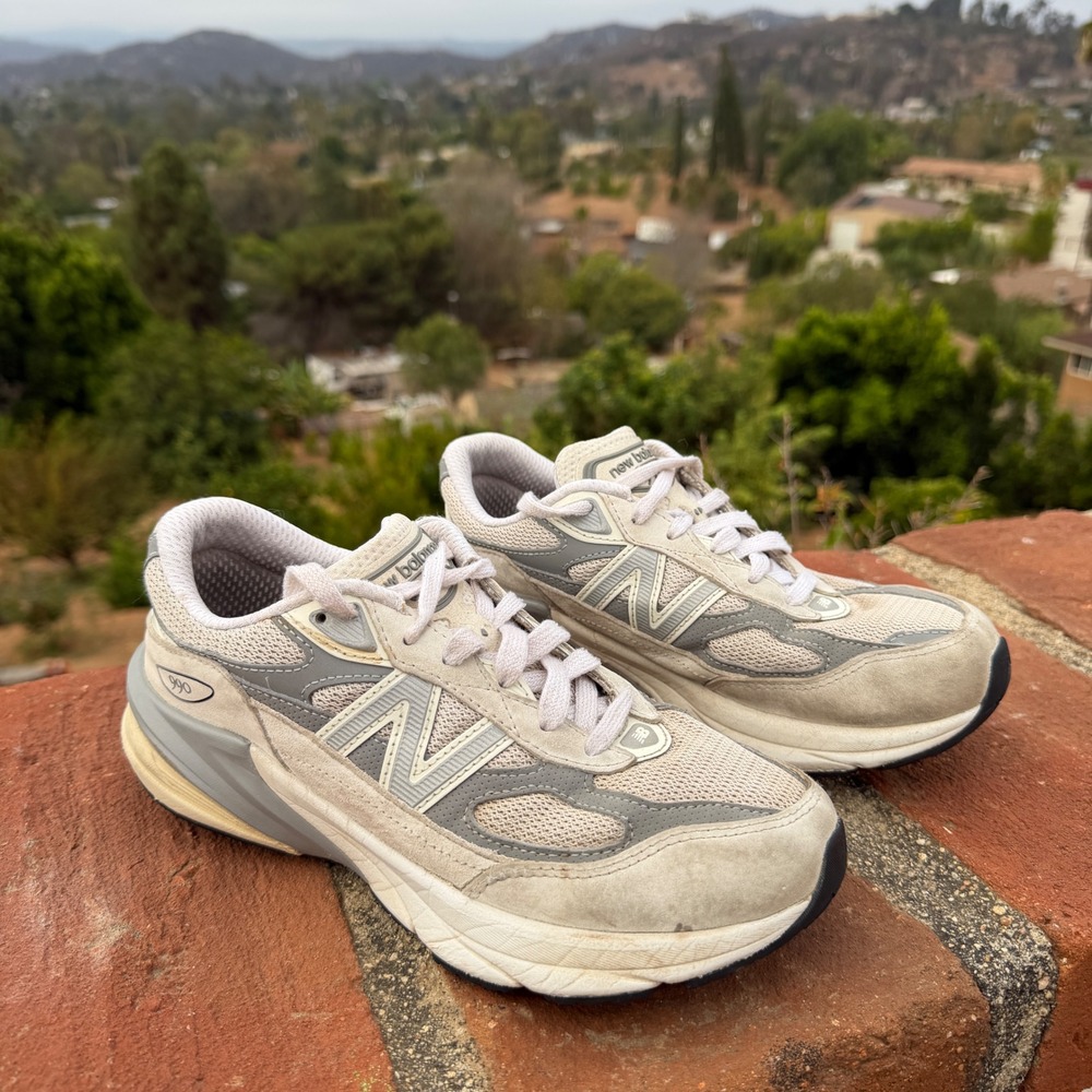 New Balance 990v6 Kids Mindful Grey Bone GC990NC6 Sneakers Size 5Y